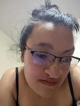 DarkLuna125 online show from February 2026 07:51:02 PM