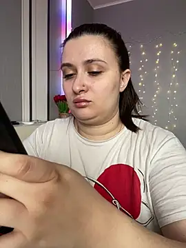 Snapshot of lipsi_vikki chatting on February 2026 08:11:02 AM lipsi vikki online show from February 2026 08:11:02 AM