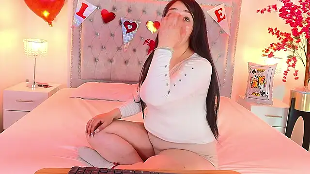 Alanna  scott online show from February 2026 03:36:02 AM