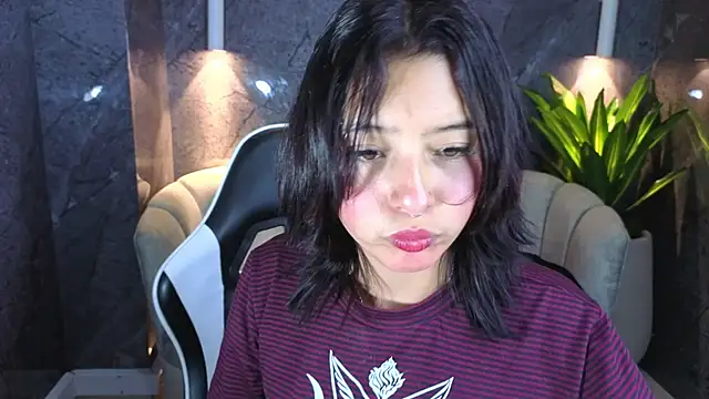 Snapshot of Lisa_Doll_Tx chatting on February 2026 07:45:01 PM Lisa Doll Tx online show from February 2026 07:45:01 PM