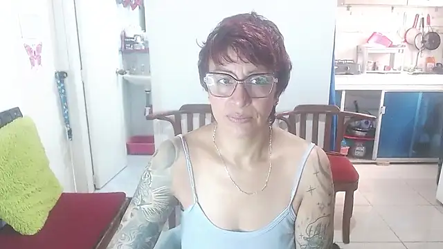 Snapshot of Charlotte_gray_ chatting on April 2026 03:16:01 PM Charlotte gray online show from April 2026 03:16:01 PM