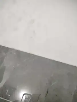 miahxx69 online show from February 2026 09:44:02 PM