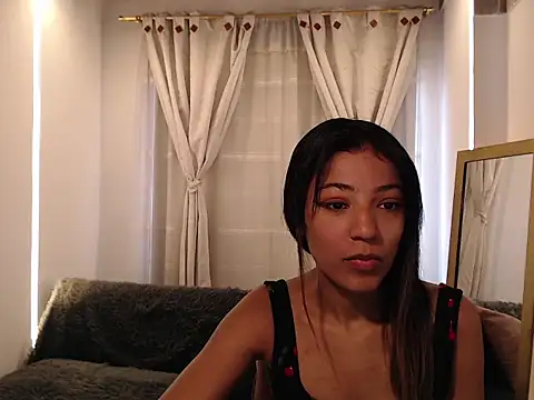 Scarleet miaa online show from April 2026 07:10:01 PM