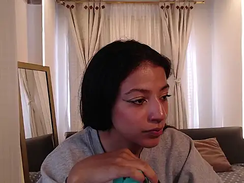 Snapshot of Scarleet_miaa chatting on June 2026 07:24:02 PM Scarleet miaa online show from June 2026 07:24:02 PM
