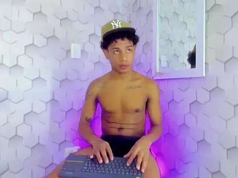 Snapshot of 777_dmz_ chatting on February 2026 01:53:02 AM 777 dmz online show from February 2026 01:53:02 AM