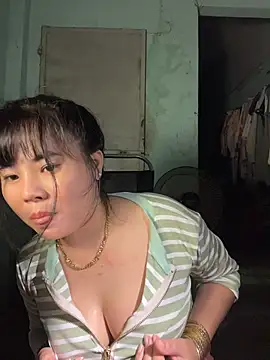 Lewd couple online show from July 2026 06:20:01 PM
