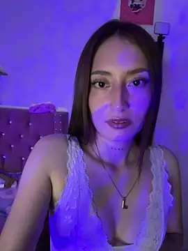 Lis peach online show from May 2026 06:19:02 AM