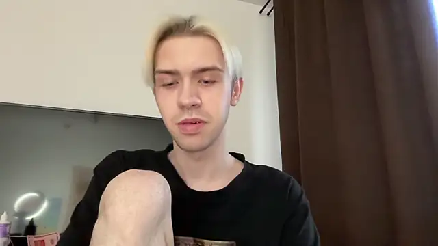 Snapshot of skibatryanka chatting on July 2026 06:58:01 PM skibatryanka online show from July 2026 06:58:01 PM