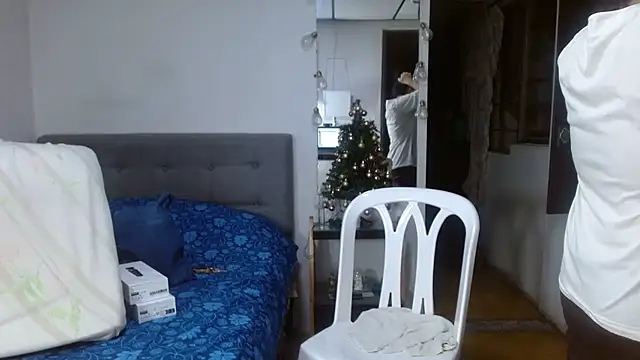 Karo sexy online show from December 2025 11:01:02 PM