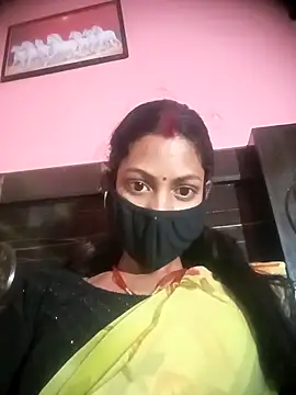 Snapshot of BIG_QWEEN_NO1 chatting on February 2026 06:10:01 AM BIG QWEEN NO1 online show from February 2026 06:10:01 AM