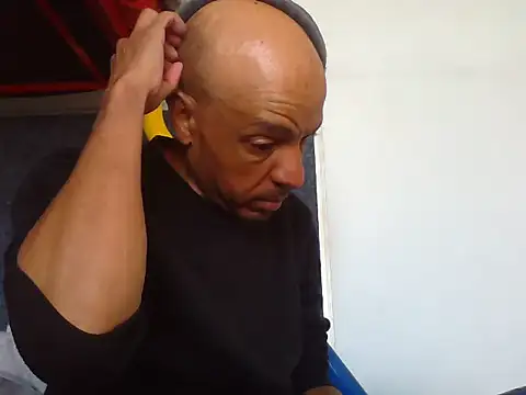 lavelle26 online show from May 2026 09:38:01 AM