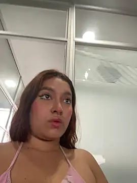 Emily Harpeer online show from February 2026 11:46:02 AM