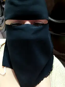 Warda Egy online show from February 2026 10:38:02 AM