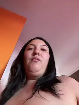 Snapshot of Amber_Sinn chatting on May 2026 02:22:01 PM Amber Sinn online show from May 2026 02:22:01 PM