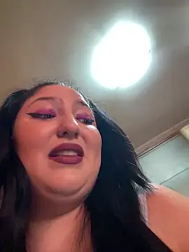 Snapshot of Amber_Sinn chatting on May 2026 02:25:01 PM Amber Sinn online show from May 2026 02:25:01 PM
