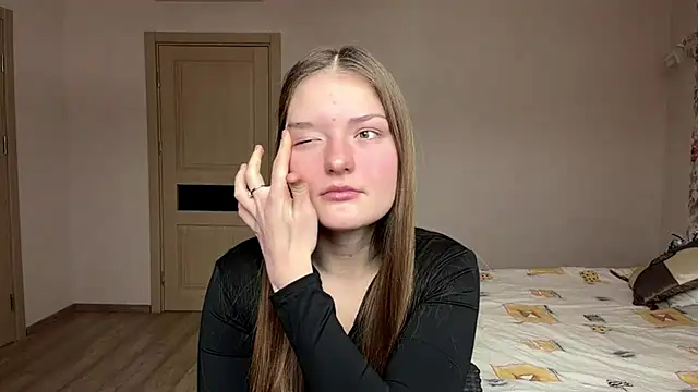 Snapshot of Milayouknow chatting on February 2026 07:47:01 AM Milayouknow online show from February 2026 07:47:01 AM