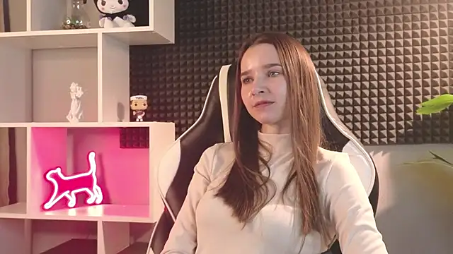 Snapshot of OnyxViper chatting on February 2026 08:43:01 AM OnyxViper online show from February 2026 08:43:01 AM