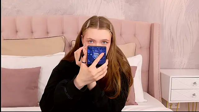 StacyHicks online show from March 2026 03:06:02 PM