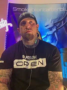 Snapshot of Smokebluntafterblunt chatting on February 2026 11:56:01 PM Smokebluntafterblunt online show from February 2026 11:56:01 PM