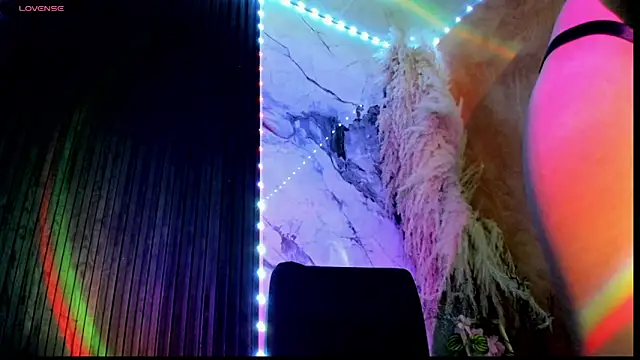 Snapshot of sophia_storm01 chatting on February 2026 01:11:02 PM sophia storm01 online show from February 2026 01:11:02 PM