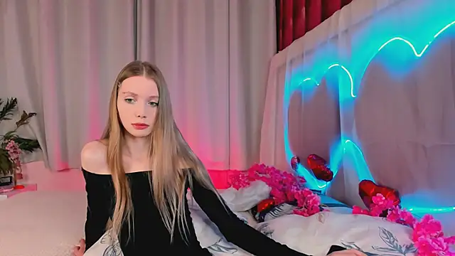 lada2k4 online show from February 2026 06:03:02 AM