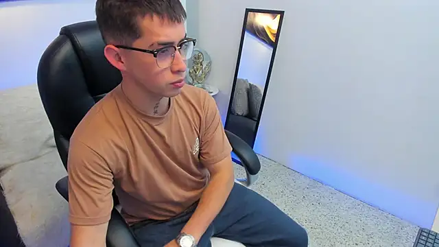 Tommas Jhonson online show from February 2026 01:39:02 AM