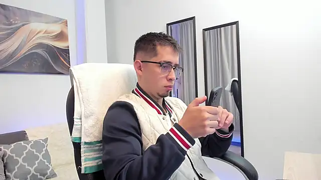 Tommas Jhonson online show from March 2026 03:56:01 AM