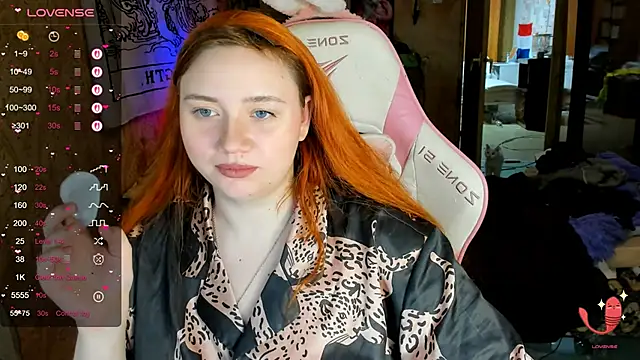 shamy lily online show from March 2026 06:58:01 PM