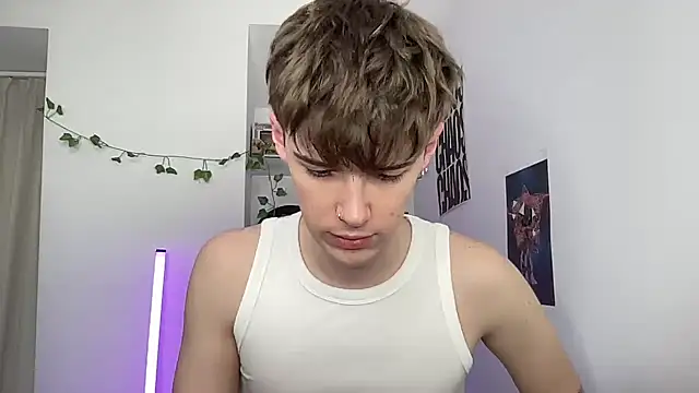 YourMilkyGuy online show from June 2026 01:36:01 PM