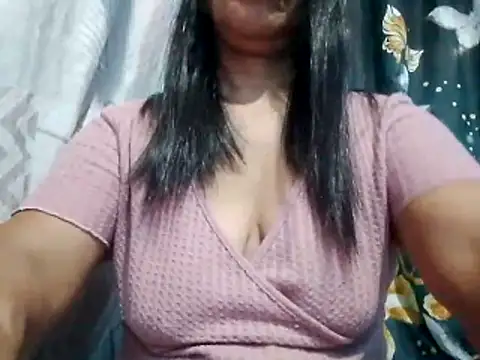 suzzie hot online show from March 2026 07:21:02 PM