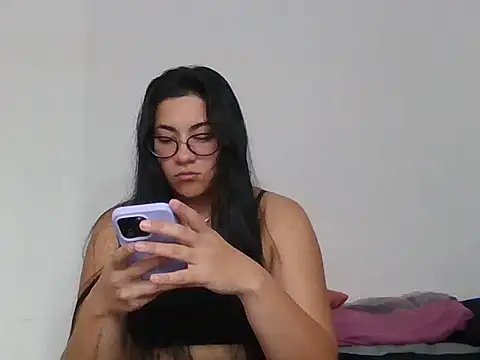 Agusgold22 online show from March 2026 05:01:02 PM