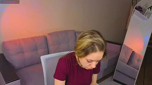 Snapshot of Mini_Allice chatting on February 2026 01:03:01 AM Mini Allice online show from February 2026 01:03:01 AM