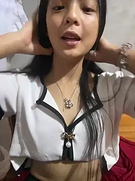 Snapshot of tenten110 chatting on February 2026 07:51:02 AM tenten110 online show from February 2026 07:51:02 AM