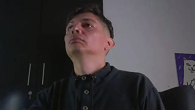 Snapshot of Thommas8a chatting on February 2026 02:40:01 AM Thommas8a online show from February 2026 02:40:01 AM