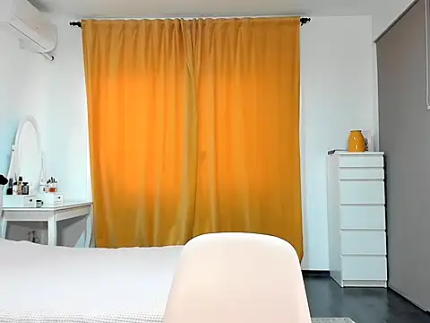 JulyaWild26 online show from March 2026 03:40:01 PM