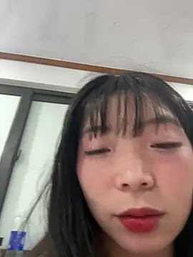 cuty lusy online show from February 2026 02:10:01 AM