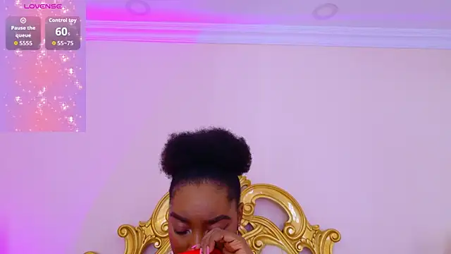 Snapshot of NatashaSilvers chatting on February 2026 01:33:02 PM NatashaSilvers online show from February 2026 01:33:02 PM