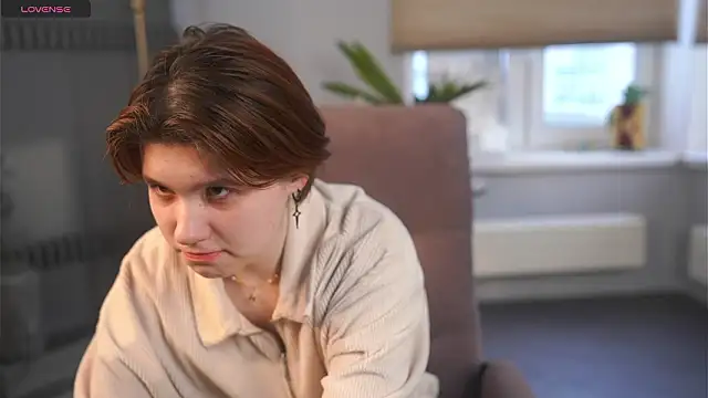 BelleHayton online show from February 2026 04:30:02 AM