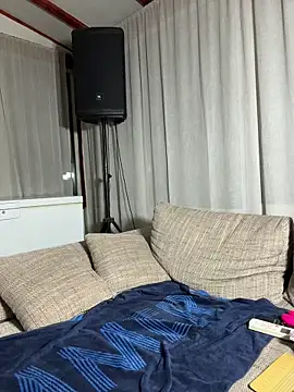 MiriamDelyn online show from July 2026 06:20:01 PM