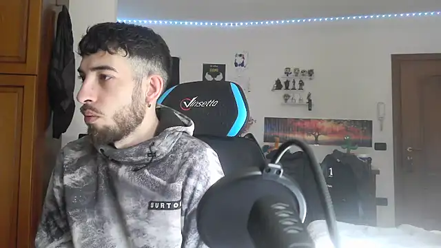 Snapshot of maestroboris95 chatting on February 2026 11:27:02 AM maestroboris95 online show from February 2026 11:27:02 AM