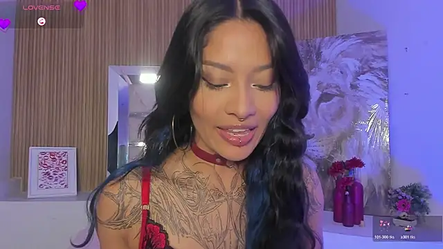 Snapshot of NicoleMonet1 chatting on February 2026 10:28:02 PM NicoleMonet1 online show from February 2026 10:28:02 PM