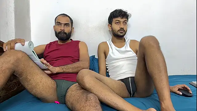 Snapshot of DesiDaddyandSon chatting on August 2026 12:37:01 PM DesiDaddyandSon online show from August 2026 12:37:01 PM