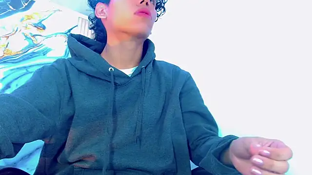 Snapshot of DaviidBuckx_ chatting on February 2026 02:09:02 AM DaviidBuckx online show from February 2026 02:09:02 AM