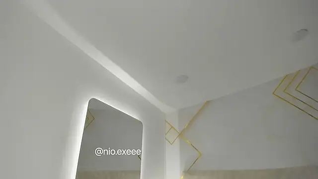 Nioki  online show from March 2026 05:02:02 AM