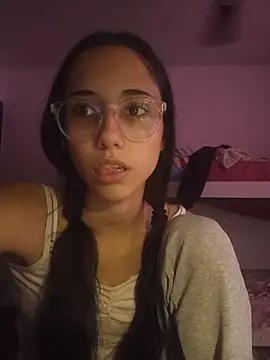 Snapshot of isaaabelaaa chatting on February 2026 06:37:02 PM isaaabelaaa online show from February 2026 06:37:02 PM