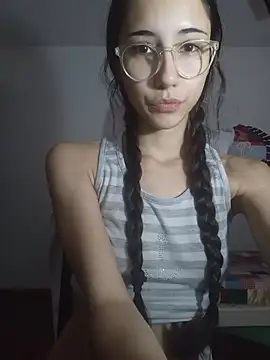 Snapshot of isaaabelaaa chatting on March 2026 10:52:02 AM isaaabelaaa online show from March 2026 10:52:02 AM