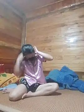 Snapshot of Td3di chatting on May 2026 05:05:02 AM Td3di online show from May 2026 05:05:02 AM