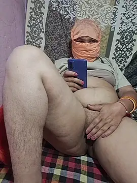 Seductive pooja online show from March 2026 06:02:01 PM