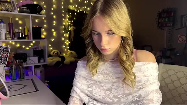 amily sunray online show from February 2026 01:30:02 PM