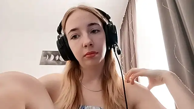 Snapshot of WackyNome chatting on February 2026 06:10:02 AM WackyNome online show from February 2026 06:10:02 AM